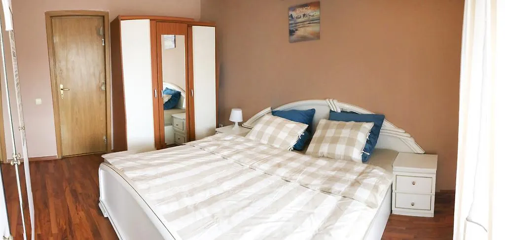 Unirii Boulevard Apartment Boekarest Roemenië
